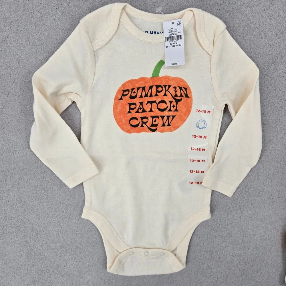 Old Navy NWT 12-18M Pumpkin Bodysuit Set Baby Fall Halloween Graphic 2PK